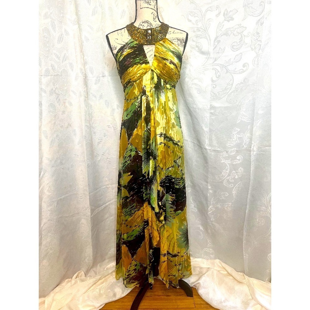 Cachet Silk and Rayon Size 10, gold/green, beaded and jeweled collar gown. - Picture 3 of 10